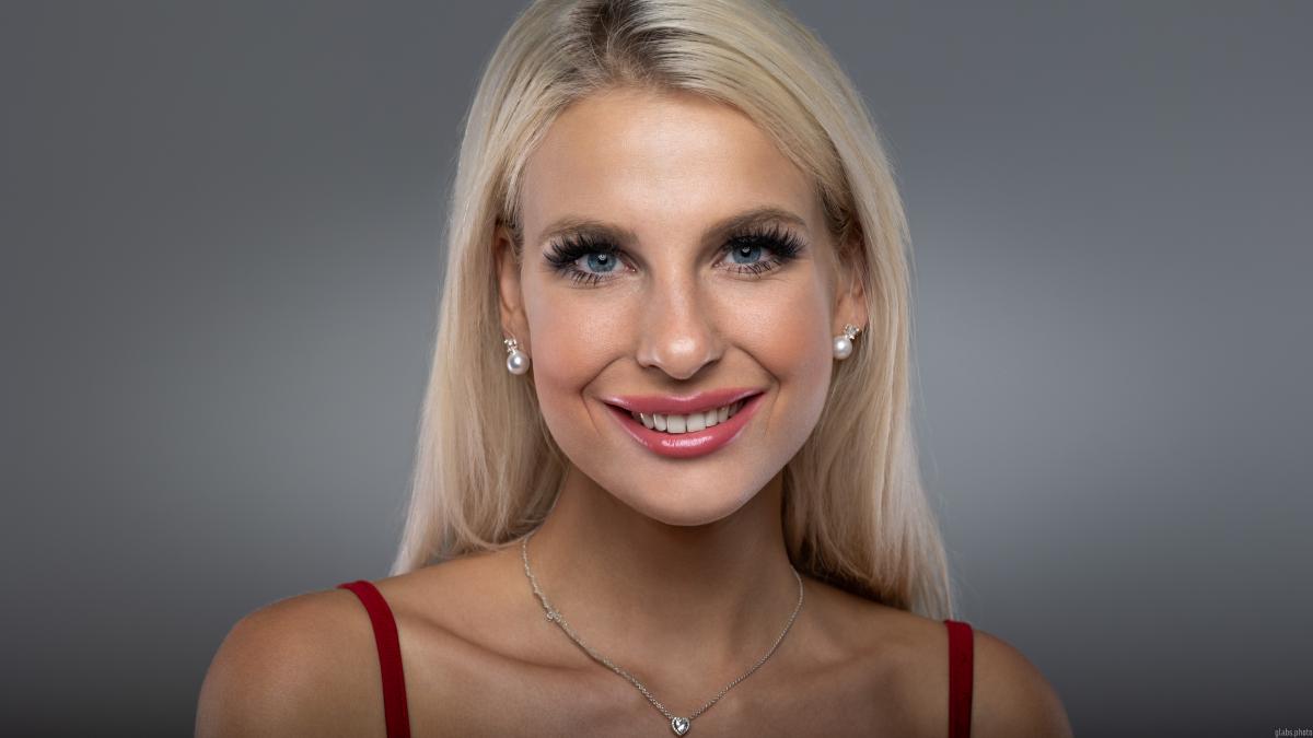 Model Image